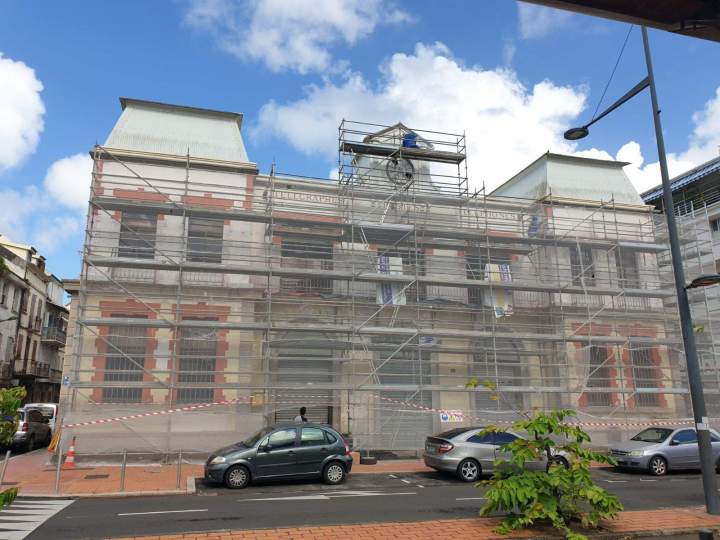 Rénovation de la poste de Fort-de-France